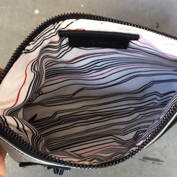 SHE + LO Next Chapter Leather Striped Clutch - Picture 7 of 9